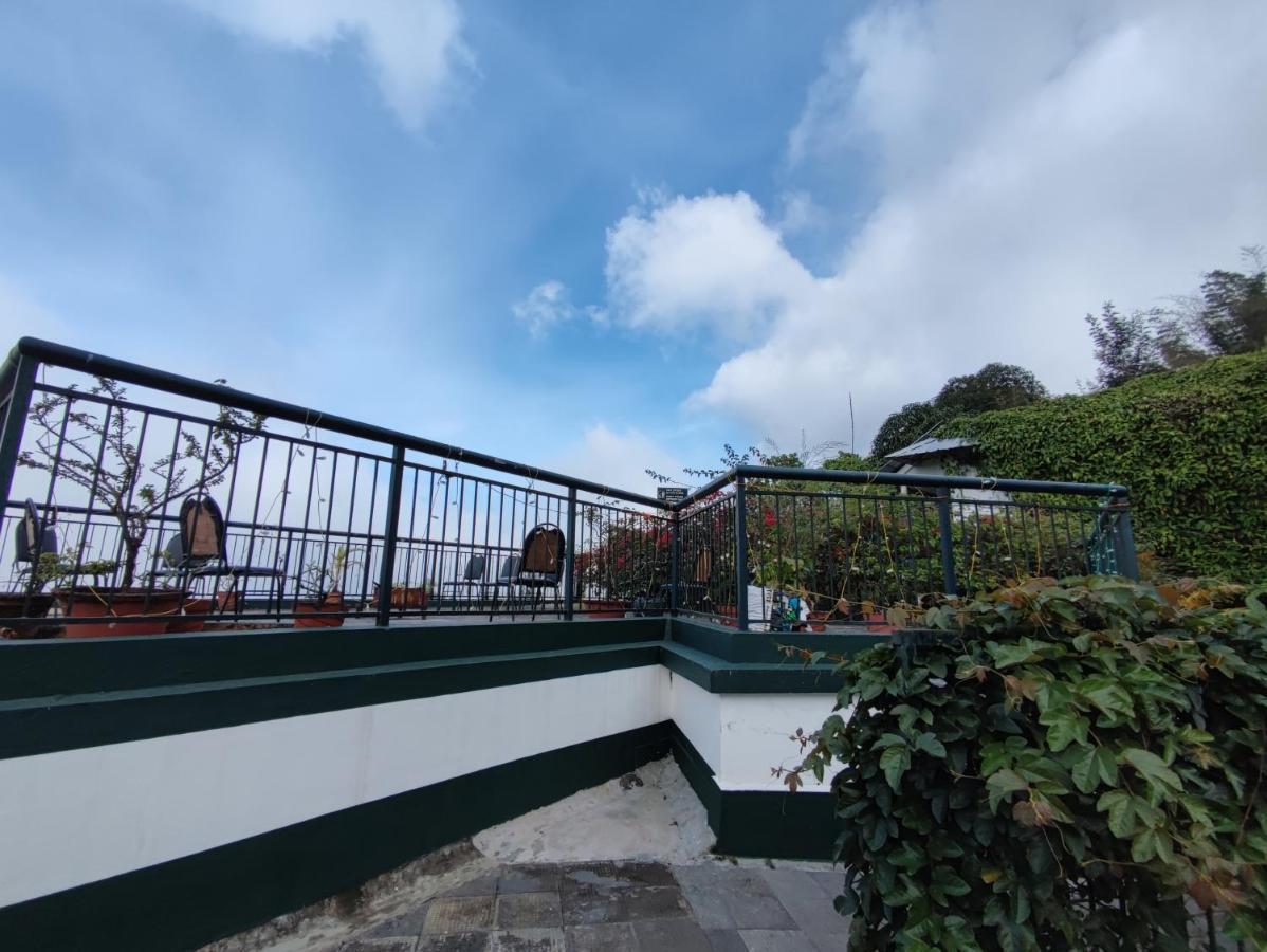 Munnar Tea Hills Resort - Mthr Zewnętrze zdjęcie