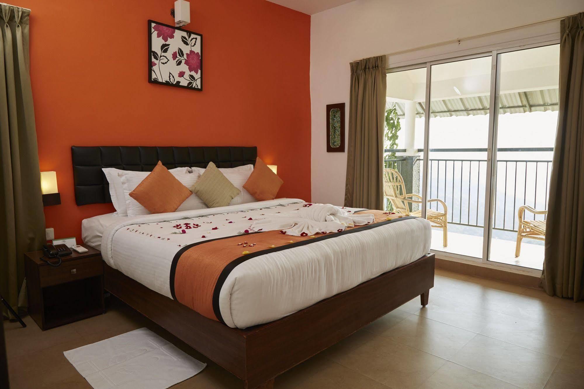 Munnar Tea Hills Resort - Mthr Zewnętrze zdjęcie
